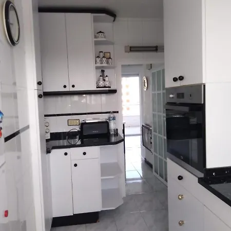 شقة A Spacious With A Sea View بلانيس